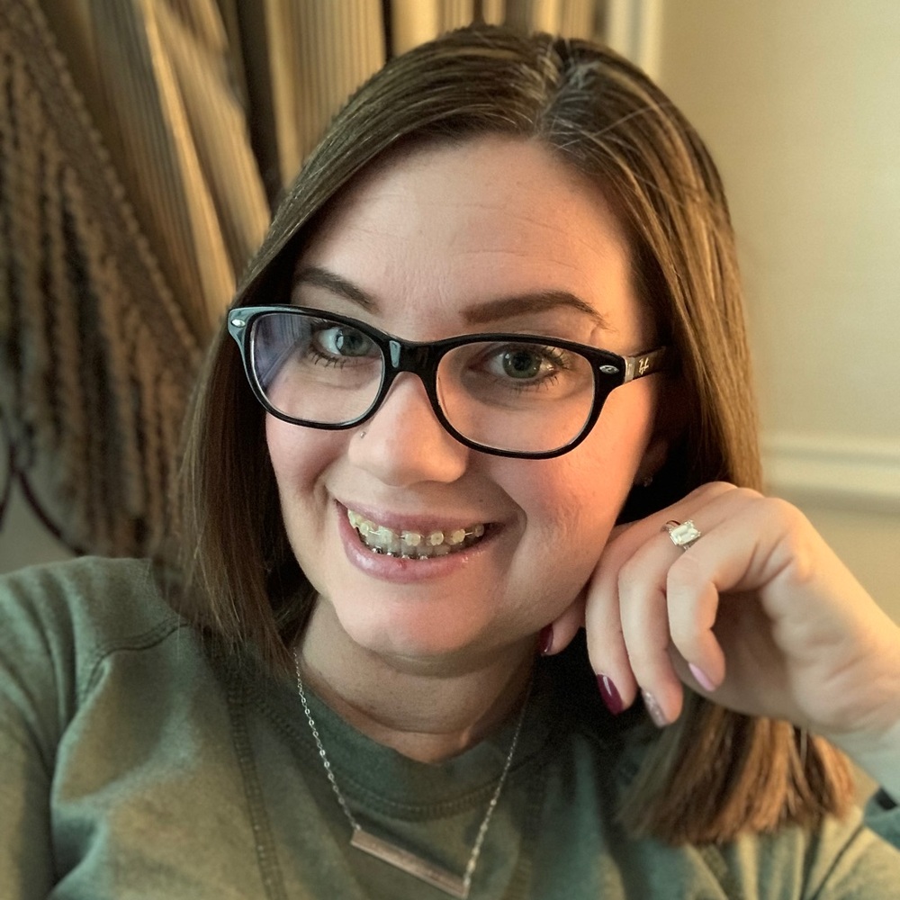 Meet your Posher, Kasey
